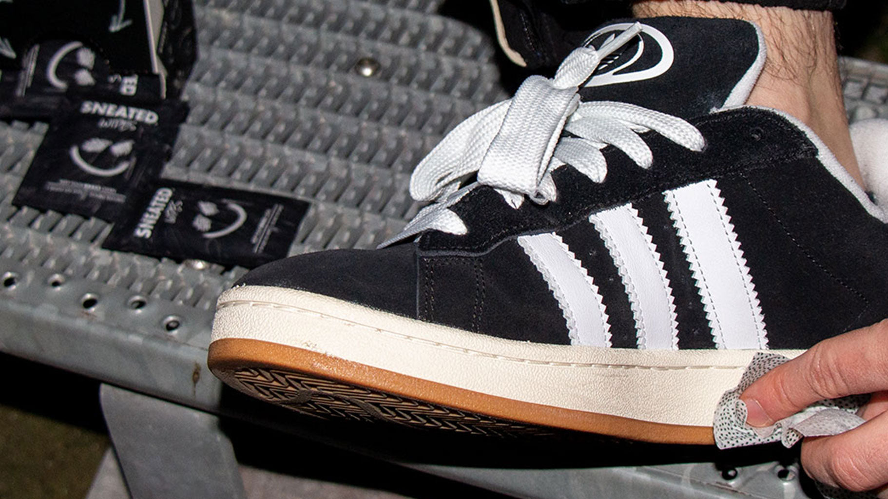 Warum Sneakerreinigung wichtig ist: Tipps für Sneakerheads und alle, die ihre Schuhe lieben!