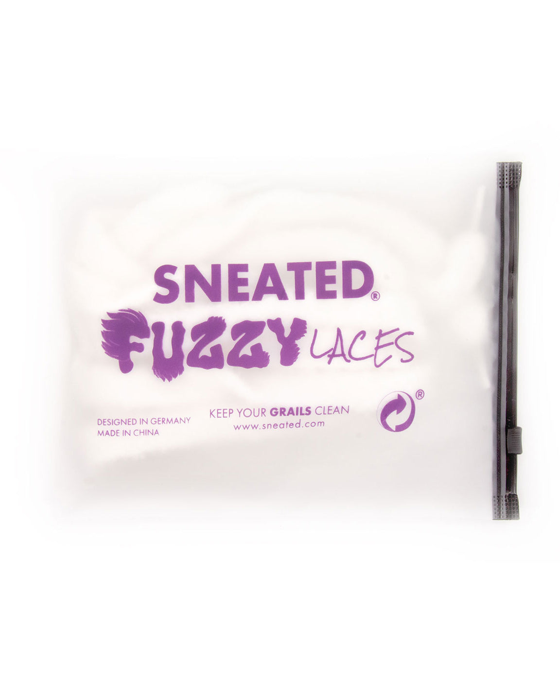 Sneated Fuzzy Laces in weißer Verpackung mit lila Logo-Aufdruck und Zipper-Verschluss.